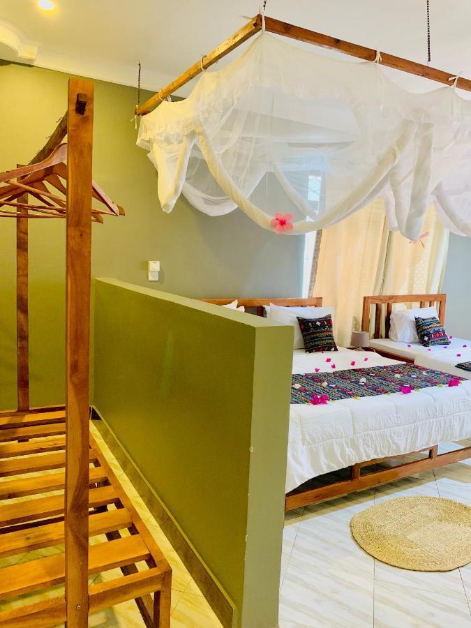 Bed and breakfast Uroa Getaway Extérieur photo